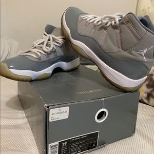 Jordan cool gray size 11.5